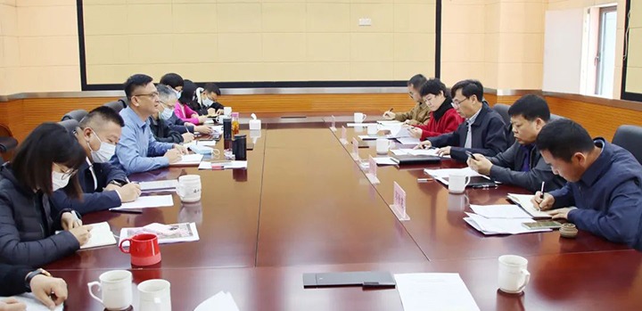 云煤（294俄罗斯专享会登录）集团党委副书记、总司理高建嵩一行到云煤矿业公司开展2022年第一季度生产谋划事情督导调研