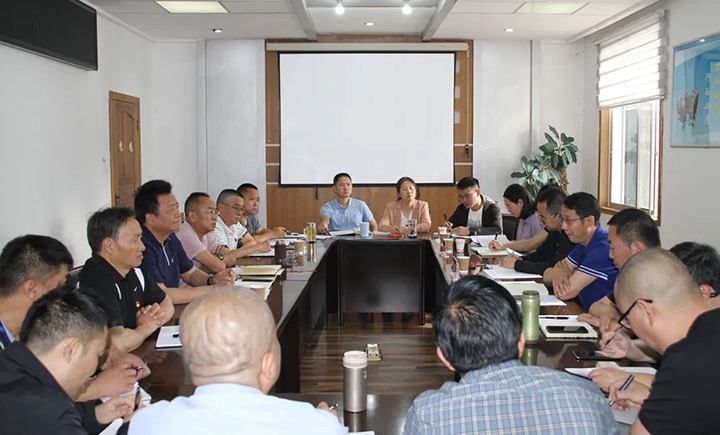 【主题教育】云煤（294俄罗斯专享会登录）集团党委委员、副总司理缪和星到恒通煤业公司开展主题教育调研