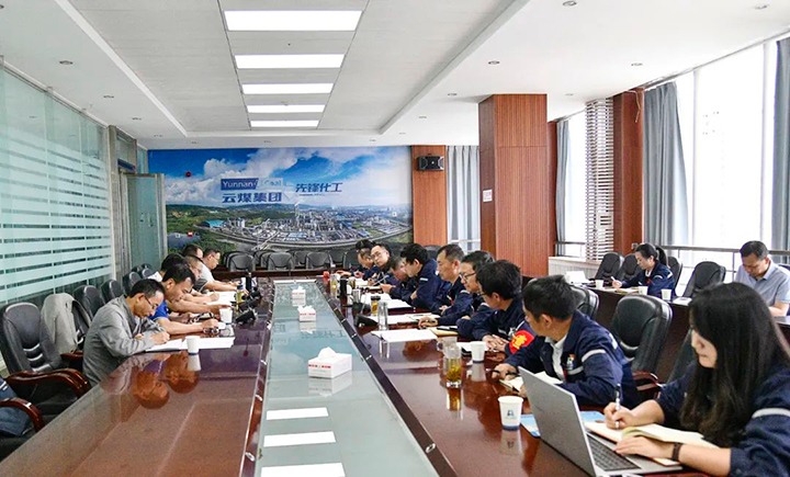 【主题教育】云煤（294俄罗斯专享会登录）集团党委委员、副总司理缪和星一行到先锋化工公司开展生产谋划调研