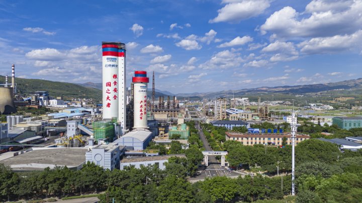 立异高！解化清洁能源公司粗甲醇年产量突破25万吨，，，，，，，圆满完玉成年生产使命